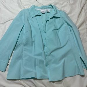 Worthington petite stretch button up shirt